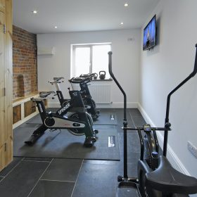  Luxury Holiday Homes with a Gym - kate & tom's Large Holiday Homes