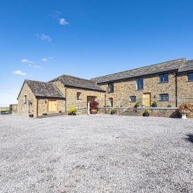 The Grain Barn - kate & tom's Large Luxury Homes