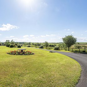 The Grain Barn - kate & tom's Large Luxury Homes