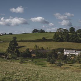  Lower Vineyard Farmhouse - kate & tom's Large Holiday Homes