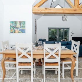 Chalk Hill House - kate & tom's Large Holiday Homes