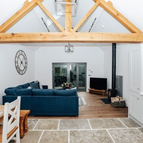 Chalk Hill House - kate & tom's Large Holiday Homes