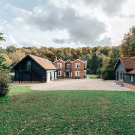  Chalk Hill House - kate & tom's Large Holiday Homes