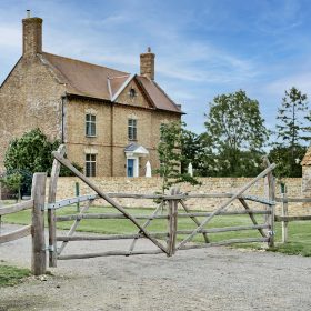 The Cyder House - kate & tom's Large Holiday Homes