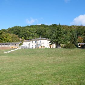 Severn Valley Manor - kate & tom's Large Holiday Homes