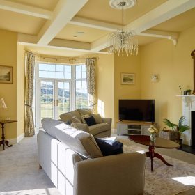 Severn Valley Manor - kate & tom's Large Holiday Homes