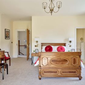 Severn Valley Manor - kate & tom's Large Holiday Homes