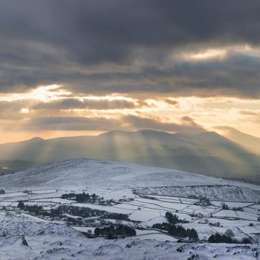 6 of the Most Beautiful Places to Visit in the UK This Winter - kate & tom's Large Holiday Homes