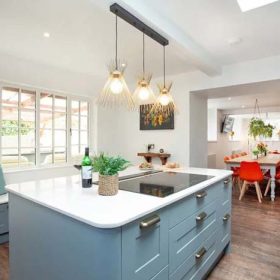 The School of Fun Kitchen/Dining - kate & tom's Large Holiday Homes