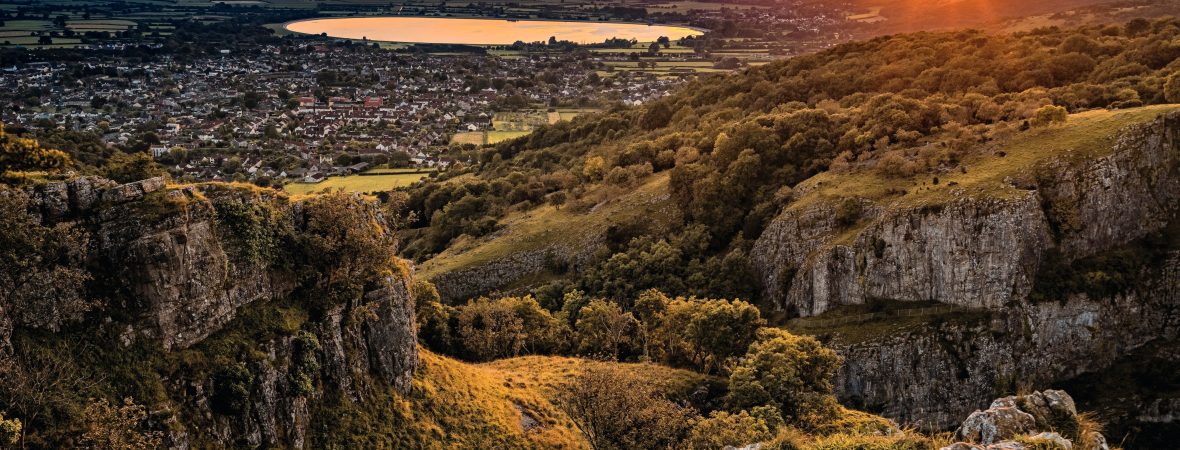 Cheddar Gorge - kate & tom's Large Holiday Homes