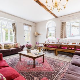 Coach House Cottages - kate & tom's Large Holiday Homes