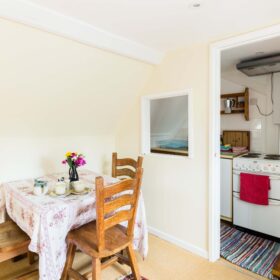Coach House Cottages - kate & tom's Large Holiday Homes
