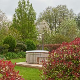 The Brecon Pink House - kate & tom's Large Holiday Homes