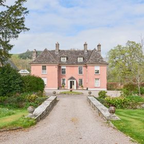 The Brecon Pink House