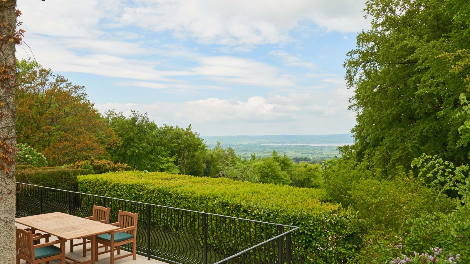 Stinchcombe Hill House - kate & tom's Large Holiday Homes