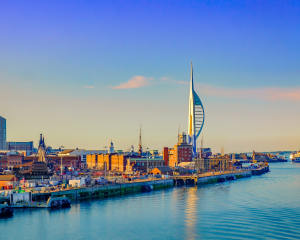 Portsmouth Spinnaker - kate & tom's Large Holiday