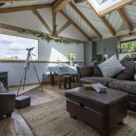 Sussex Safari - kate & tom's Large Holiday Homes