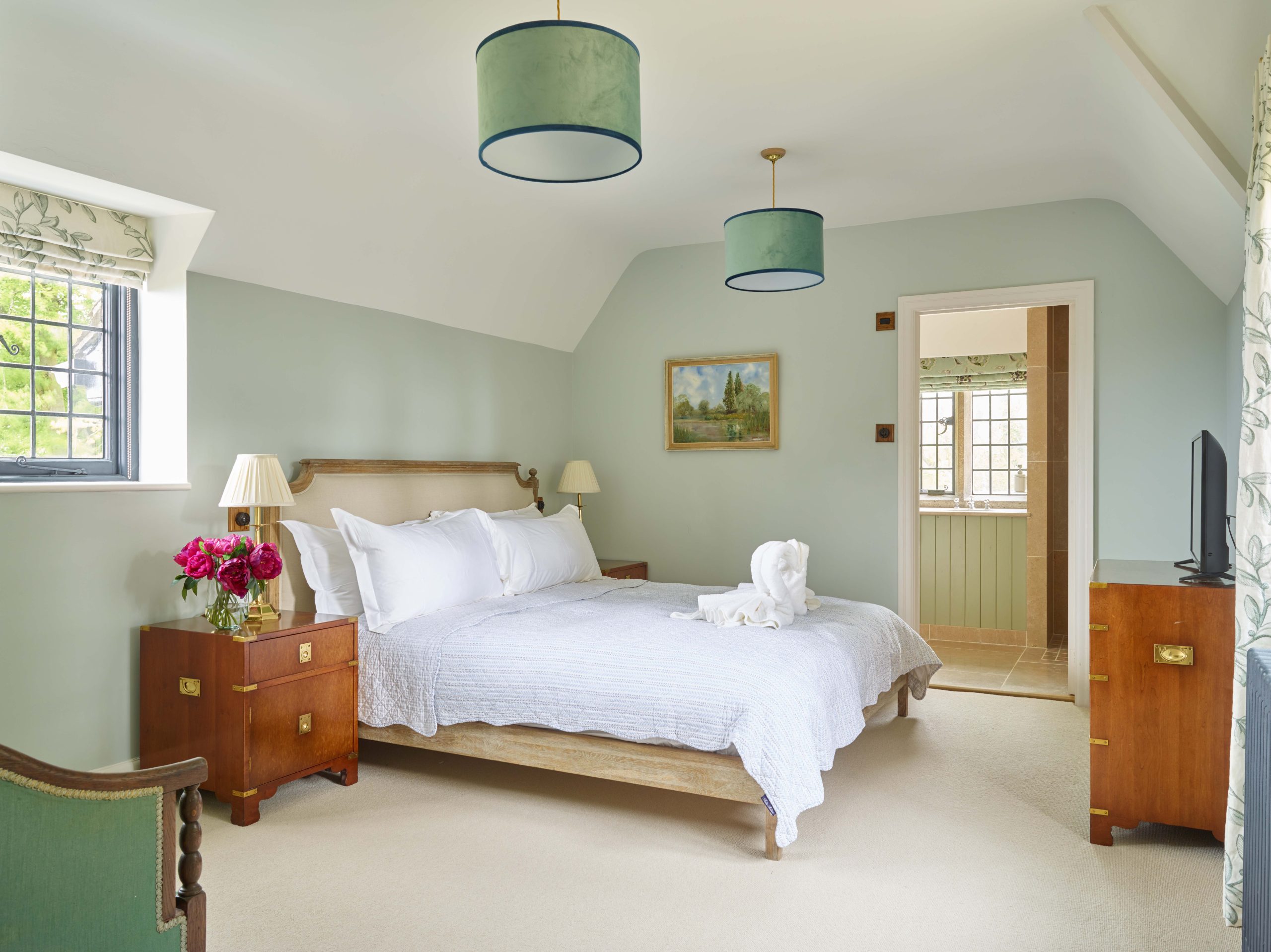 Hill House Kate & Tom's