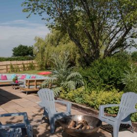  Harecroft Cottages - kate & tom's Large Holiday Homes