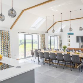 Laplands - kate & tom's Large Holiday Homes