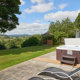 Severn Valley Cottages - kate & tom's Large Holiday Homes