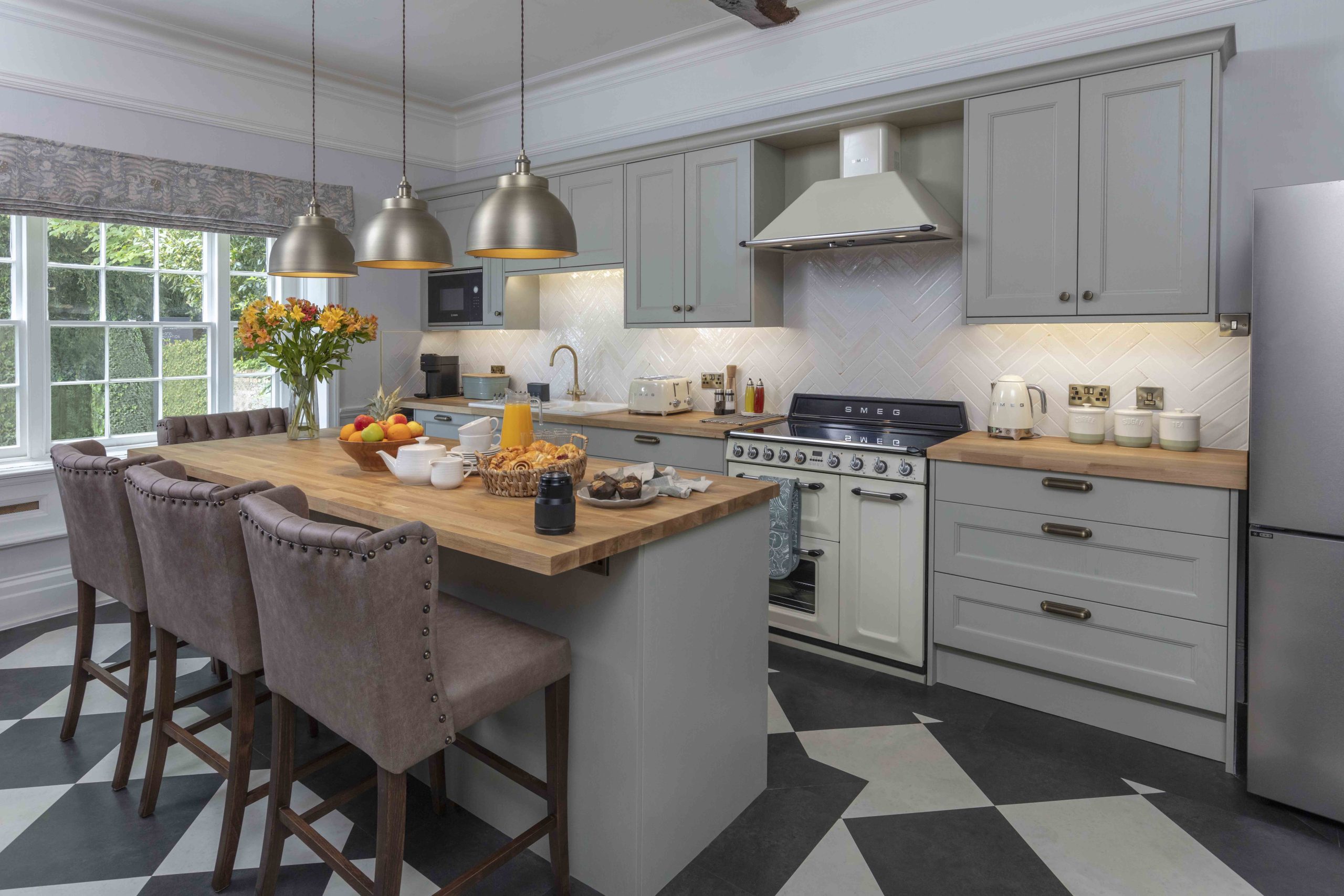 Winchester Manor House Kate & Tom's