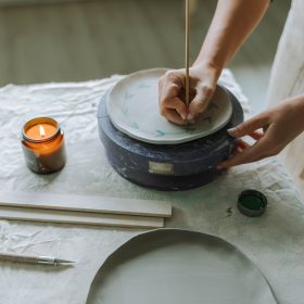 Pottery Painting - kate & tom's Large Holiday Homes