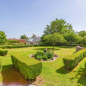 Malvern View Manor - kate & tom's Large Holiday