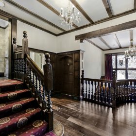 The Tudor Mansion - kate & tom's Large Holiday Homes