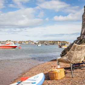 Estuary Point - kate & tom's Large Holiday Homes