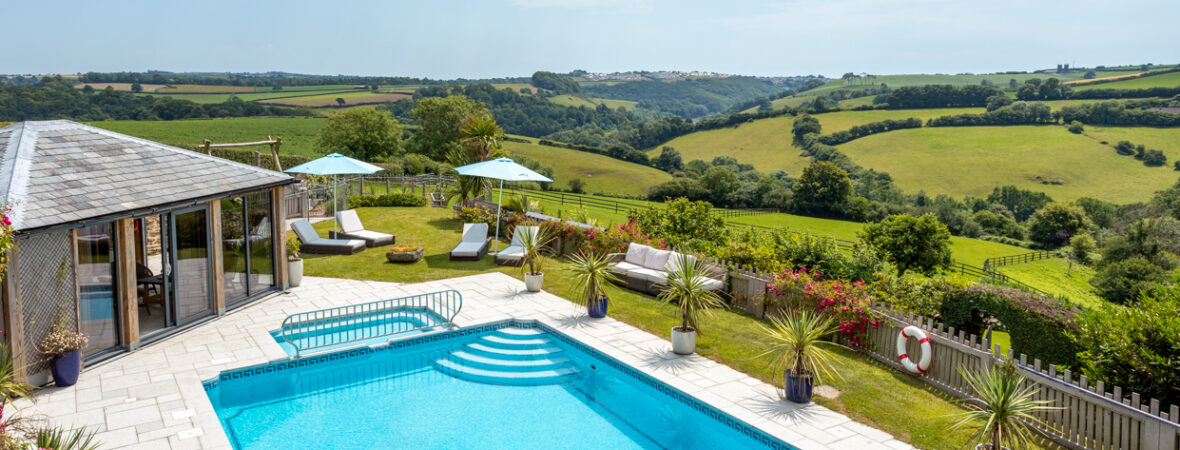 Cornish Views Farmhouse