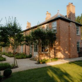 The Old Vicarage - kate & tom's Large Holiday Homes