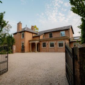 The Old Vicarage - kate & tom's Large Holiday Homes