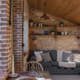 Walled Garden Cottages - kate & tom's Large Holiday Homes