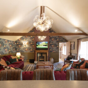 Westmorland Lodge - kate & tom's Large Holiday Homes