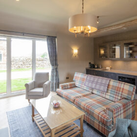 Westmorland Lodge - kate & tom's Large Holiday Homes