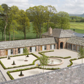 Westmorland Lodge - kate & tom's Large Holiday Homes