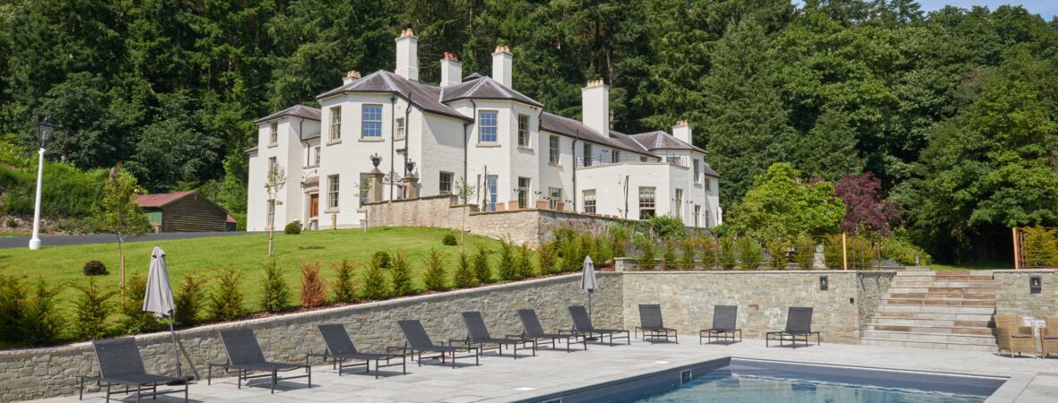 Limebrook Hall - kate & tom's Large Holiday Homes