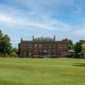 Redisham Hall - kate & tom's Large Holiday Homes