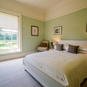 Redisham Hall - kate & tom's Large Holiday Homes