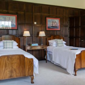 Redisham Hall - kate & tom's Large Holiday Homes