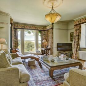 Rosemere Manor - kate & tom's Large Holiday Homes