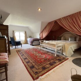 Rosemere Manor - kate & tom's Large Holiday Homes