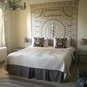 Rosemere Manor - kate & tom's Large Holiday Homes