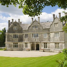 Springham Manor - kate & tom's Large Holiday Homes